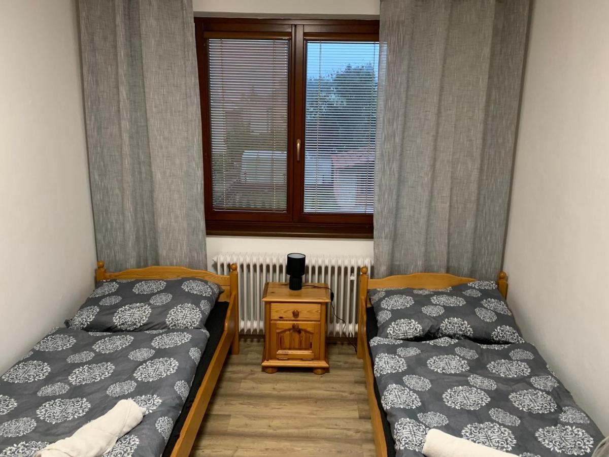 Ubytovani U Koupaliste Velké Meziříčí エクステリア 写真